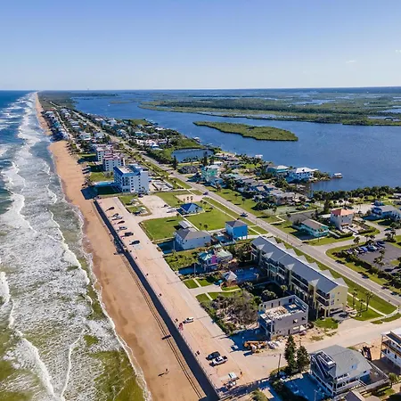 Colony Beach Club 241